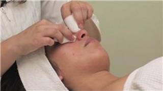 Aesthetician amp Makeup Artist Tips  How to Get Rid of Clogged Pores on the Nose [upl. by Hegyera325]