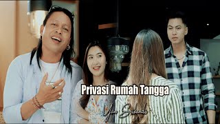 PRIVASI RUMAH TANGGA  YAN SRIKANDI  Official Music Video [upl. by Aicined]