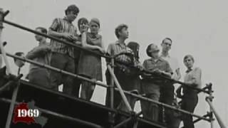 The Berlin Wall video surveillance and tourist attraction 1969 [upl. by Jaycee898]