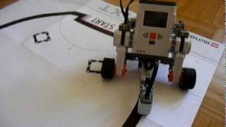 Techbricks nl NXT Mindstorms Line Follower using a color or light sensor with PID [upl. by Moynahan]