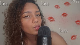 ASMR • beijinhos no Microfone 🎙️👄  Mic kissing ♡ [upl. by Eiggep]