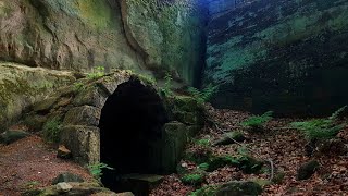 Geheimnisvolle Stadt im Wald entdeckt  Exploring lost places [upl. by Berget811]