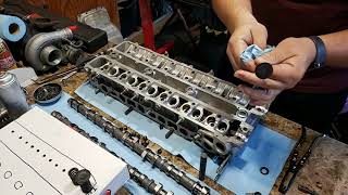 7mgte valve train removal plus valve seals [upl. by Matti978]