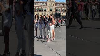 Miss Universe Puerto Rico Jennifer Colón modelando en el Zócalo alf missuniverse zocalo [upl. by Ingold982]