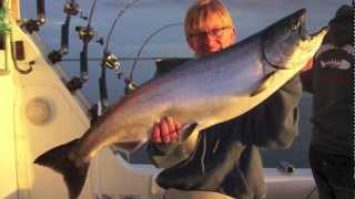 Spring Coho Fishing in Winthrop Harbor IL [upl. by Sihunn]