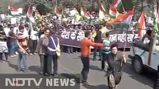 Thousands march for unity in Delhi against antinational activities at JNU [upl. by Lissi]