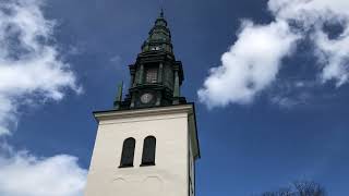 Klockspelet i St Lars kyrka i Linköping [upl. by Aimekahs]