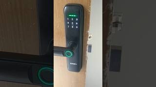 Electronic lock installation [upl. by Gussy]