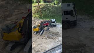 RC CONSTRUCTION DOUBLE E VOLVO EC160E RC EXCAVATOR LOADING MAN RC TRUCK [upl. by Enelrahc]