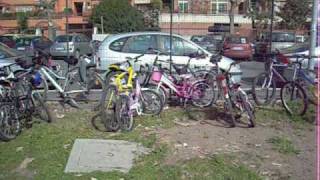 B2School  Vado a Scuola in Bici [upl. by Ricker437]