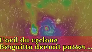 L’oeil du cyclone Berguitta devrait passer sur l’île de La Réunion et l’île Maurice  Le Parisien [upl. by Sukramal]