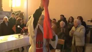 Italian priest sings antifascist resistance song Bella Ciao [upl. by Roderic349]