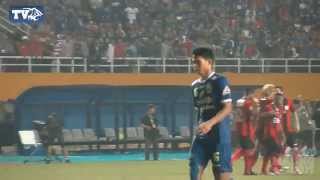 PERSIB JUARA  Persib vs Persipura Final ISL 2014 Full Highlights [upl. by Ahl]