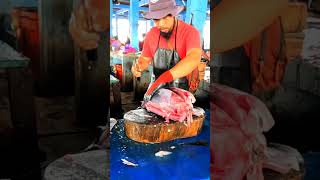 Perfect Tuna Cutting Techniques fish fishcutting fishmarket lokalmarket fishing [upl. by Elliven]