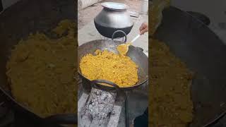 Mung daal ka deshi halwa wo bhi chulhe parrecipe mungdaal [upl. by Converse]