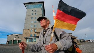 Ein politisch geteiltes Deutschland feiert 34 Jahre Wiedervereinigung [upl. by Hanid]