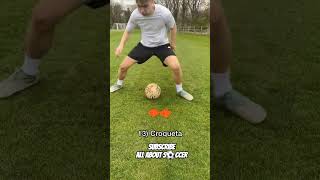 25 ways to beat a diffender dribbles dribbleskills football soccer dribblingdrills [upl. by Lema]