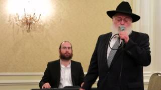 Singer Reb Abish Brodt singing quotKad Yasvin Yisroel  Hoffman Deutsch Wedding [upl. by Bratton]