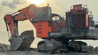 Bigest Hitachi ex 2600 working amp loading dump truck [upl. by Niowtna]