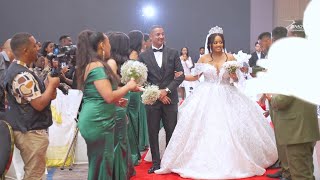 Ethiopian wedding Luxury ethiopian wedding አስገራሚ የስርግ ጭፋራ Best wedding dance [upl. by Ocirderf]