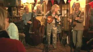 Scarecrow Irish and Folk Band at The Spyglass Inn Ventnor Isle of WIght [upl. by Niram]