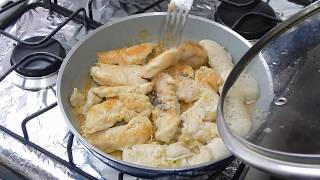 FILÉ DE FRANGO AO MOLHO BRANCO  RECEITAS DA CRIS [upl. by Lever831]