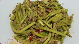 Sulur Keladi Tumis Belacan  Menu Kampung  BIBIE KITCHEN [upl. by Annis]