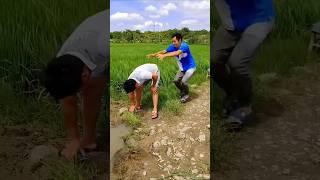 Desi style comedy moments 🤣🤣wait for end 😂youtubeshorts funny comedy [upl. by Hoeg4]