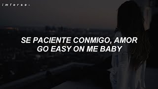 easy on me traducida LetraLyrics  Adele  Se paciente conmigo [upl. by Adnical384]