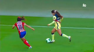 Cuando Las Mujeres Usan Magia En El Fútbol 3 [upl. by Blase962]