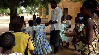 KOUDOUGOU 2010  chanson récréative à Notre Dame de la Réconciliation de Burkina [upl. by Annatsirhc714]