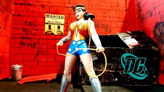 DC Designer Series Darwyn Cooke Wonder Woman Figure Review [upl. by Reiners738]