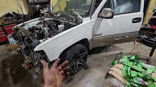 2000 Silverado stepside 60L Update 3 it Runs [upl. by Eentroc]