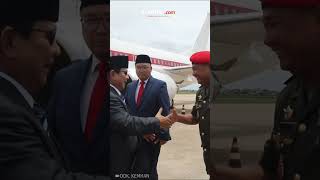 Momen Prajurit Baret Merah Kamboja Sambut Kedatangan Prabowo [upl. by Dalli]