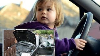 SCHOCK 4 jähriges Mädchen fährt Auto  Unfall [upl. by Theobald649]