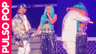 KAROL G confiesa su amor por ANUEL AA en pleno concierto Puerto Rico ❤  BICHOTA TOUR [upl. by Olsson]