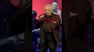 quotChanteur de jazzquot  tournée quotJe me souviens dun Adieuquot live2023 michelsardou shorts [upl. by Tull]