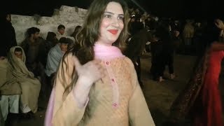 Chahat Gul Hot Dance  Pregda Ma Pregda Khumaar Taa Lag HD [upl. by Baumann596]