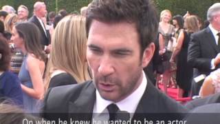 Dylan McDermott quotHostagesquot at the 2013 Emmy Awards EMMYTVLEGENDSORG [upl. by Lada]