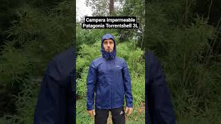 ¿Buscas una buena campera impermeable Patagonia Torrentshell 3L montañismo nieve trekking [upl. by Lumbard27]