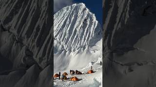 Nevado Alpamayo la Montaña más hermosa del mundo cordillera blanca Perú mountains travel [upl. by Lorak]