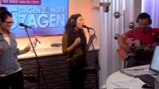 Charlotte amp Dunja  Go Your Own Way live bij Q [upl. by Hisbe]