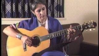 Joan Baez sings to Peru Gracias a la Vida V Parra [upl. by Richela]