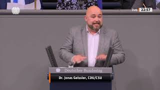 Bundestag berät Antrag zur Barrierefreiheit im ÖPNV [upl. by Seebeck]