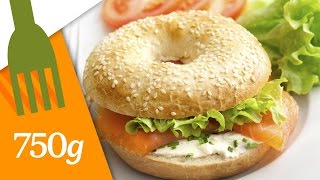 Recette de Bagels au saumon  750g [upl. by Atsok]