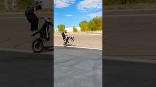 Stand up wheelie⚠️ talaria surronebike subscibe ebike talariax3 wheelie [upl. by Dlonyar]