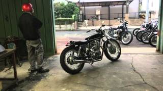 MOTOR ROCK Yamaha SR500 Custom 69Megaphone Full Exhaust [upl. by Aihsenrad814]