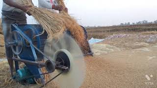 dhan jharne ki machine pankha wala  paddy thresher machine with fan ntr07 [upl. by Philana]