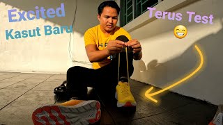 Hoka One One Rincon 3 Wide  Illuminating  Radiant Yellow  1st Test Kasut Running Baru [upl. by Rouvin653]