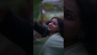 Anu sithara  Vennila chandana kinnam anusithara southindian actress reels saree trending [upl. by Lazor997]